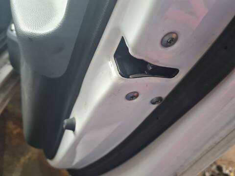 Cerradura Puerta Delantera Derecha Hyundai i20 ESSENCE 75CV 55KW