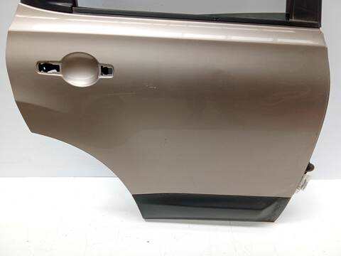 Foto 4ª: Puerta Trasera Derecha Nissan Qashqai 1.5 DCI 103CV 76KW [K9K 282,K9K 292]