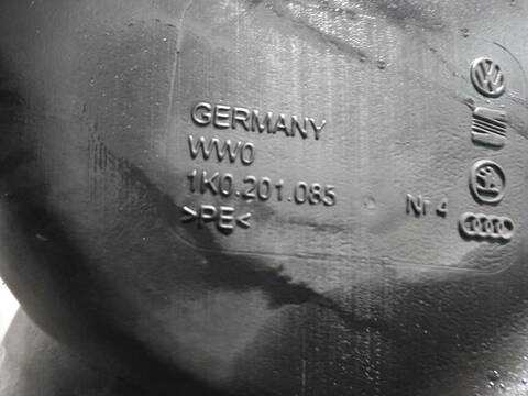 Foto 3ª: Deposito de Combustible Volkswagen Golf ADVANCE 105CV [CAYC] (2008)