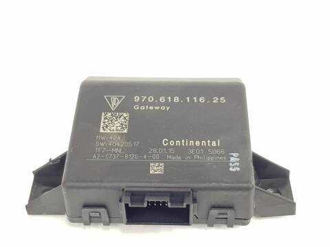 Foto 1ª: Centralita Motor ECU Porsche Panamera DIESEL (2011)