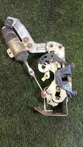 Foto 3ª: Cerradura Puerta Trasera Izquierda Toyota 4 Runner 3.0 T DIESEL (1993)
