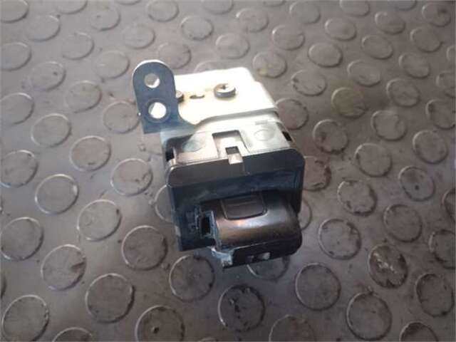 Foto 2ª: Motor de Arranque Toyota Corolla 2.2 D-4D SPORT [2.2 LTR. - 130 KW D-CAT] [2AD-FHV]