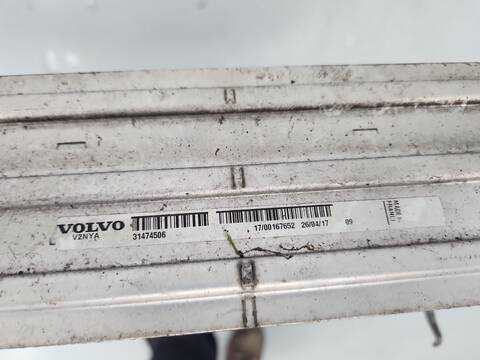 Foto 4ª: Intercooler Volvo XC 60 KINETIC 2WD 150CV 110KW [D4204T4] (2017)