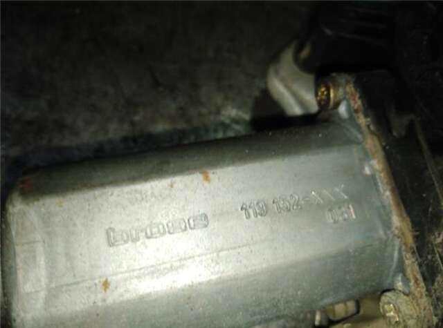 Elevalunas Eléctrico Delantero Izquierdo Mercedes Clase E 180 E 220 CDI (210.006)