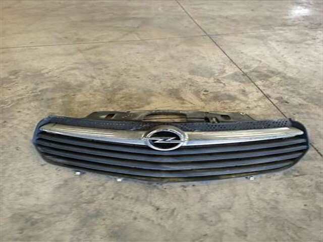 Rejilla Delantera Opel Viva 1.5 M (L2) [1.5 LTR. - 75 KW CDTI DPF]