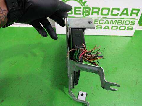 Foto 2ª: Centralita Motor ECU Volvo S40 1.6 CAT BERLINA 109CV 80KW [B4164S2] (2003)