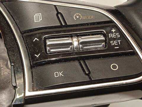 Foto 3ª: Volante Kia Xceed EDRIVE PHEV 141CV 104KW [G4LE] (2021)