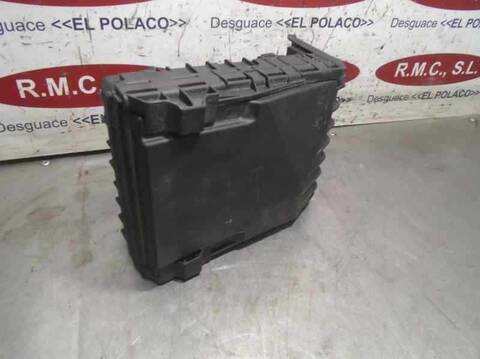 Foto 2ª: Caja Reles Fusibles Volkswagen Passat BLUEMOTION BERLINA 110CV 81KW [CBD] (2009)