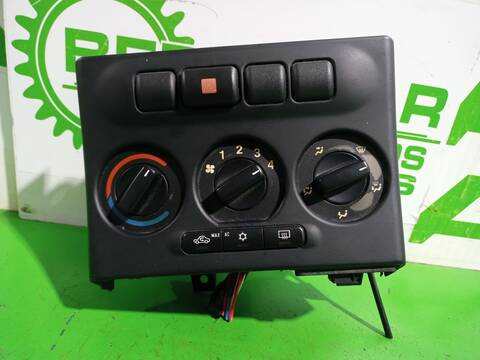 Foto 2ª: Mando Calefacción A. A. Opel Zafira ELEGANCE 82CV 60KW [X20DTL] (2000)