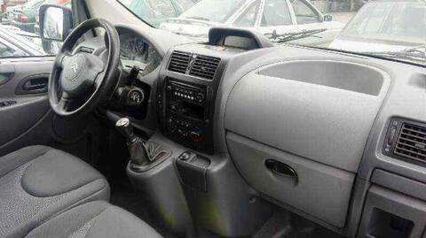 Foto 3ª: Puerta Trasera Derecha Citroen Jumpy HDI 90 29 L2H1 FURG. 90CV 66KW [9HUDV6UTED4] (2011)