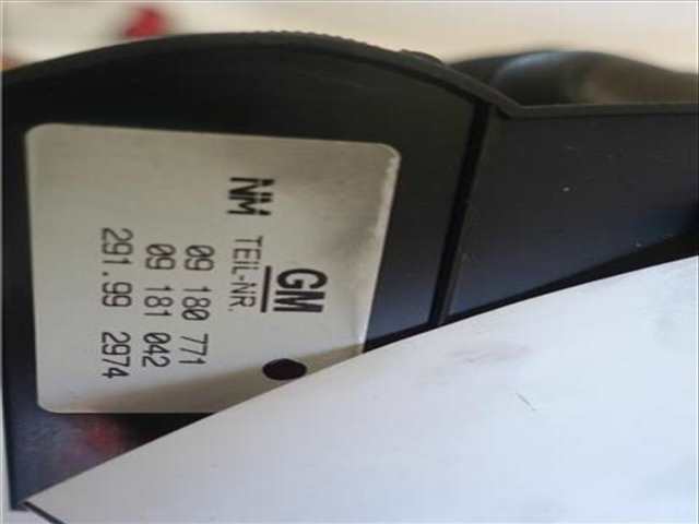 Foto 3ª: Mando Multifuncion Opel Astra 1.6 16V 101CV 74KW [X 16 XEL] (2000)