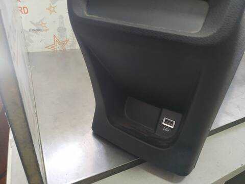 Foto 3ª: Consola Central Peugeot Rifter ACTIVE NAV STANDARD 131CV 96KW [YH01] (2022)