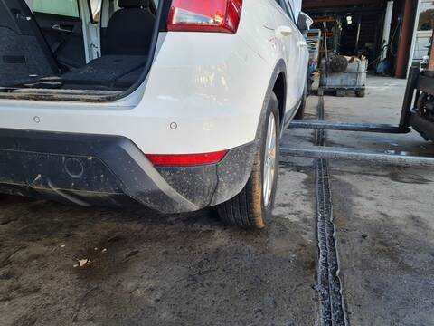 Foto 4ª: Paragolpes Trasero Seat Arona 1.0 TSI STYLE [DKLA] (2019)