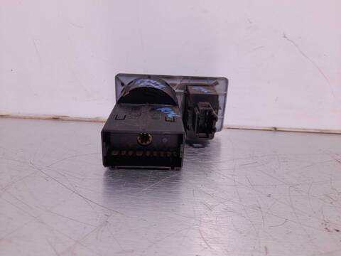 Foto 2ª: Mando Luces Skoda Fabia 75CV 55KW [ASY] (2001)