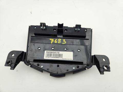 Foto 2ª: Mando Multifuncion Chevrolet Cruze LT 150CV 110KW [Z20S1] (2010)