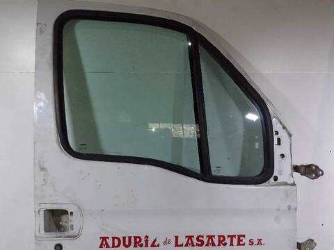Foto 3ª: Puerta Delantera Derecha Iveco Daily CAJA CERRADA 35S... BATALLA 3000 126CV 93KW [F1AE0481V*A] (2010)