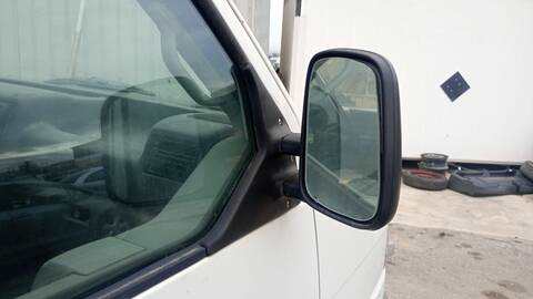 Foto 2ª: Retrovisor Derecho Volkswagen Transporter COMBI 88CV 65KW FURGONETA [AJT] (2001)