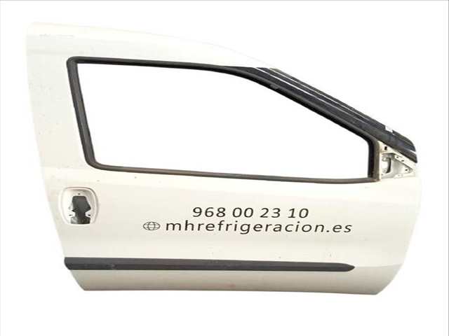 Foto 3ª: Puerta Delantera Derecha Fiat Doblo 1.3 D MULTIJET 263WXU1A 263ZXU1A 263WYB1A 263ZYB1A) (2010)