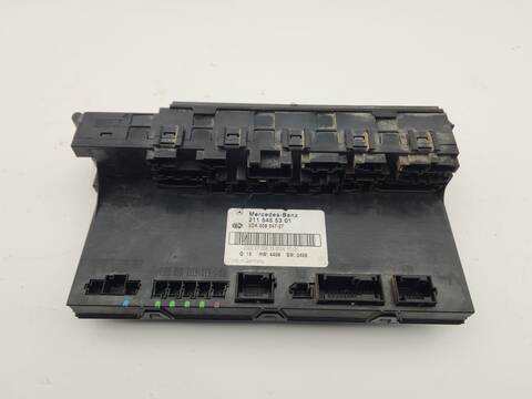 Foto 1ª: Caja Reles Fusibles Mercedes Clase E 180 E 280 CDI 211.020) BERLINA 190CV 140KW [642920] (2008)