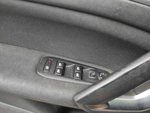 Botonera Elevalunas Peugeot 308 HNY