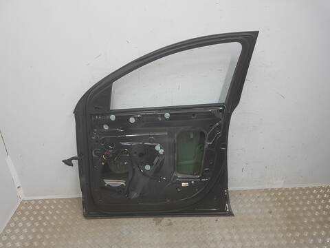 Foto 3ª: Puerta Delantera Derecha Audi Q7 4.2 TDI V8 AMBIENTE QUATTRO (2007)