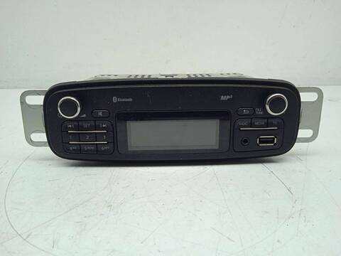 Sistema Audio Radio CD Renault Clio AUTHENTIQUE 73CV 54KW