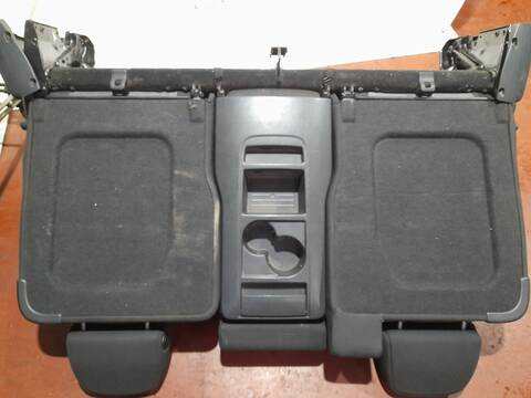 Foto 2ª: Asientos Traseros Opel Zafira 1.6 16V CAT 116CV 85KW [A16XER] (2009)