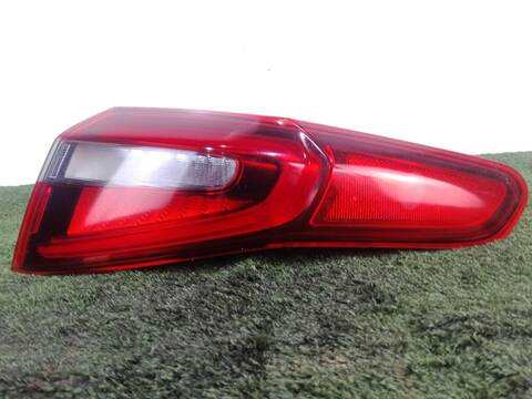 Piloto Trasero Derecho Alfa Romeo Stelvio 2.0 Q4 949.AXF2A) 201CV 148KW
