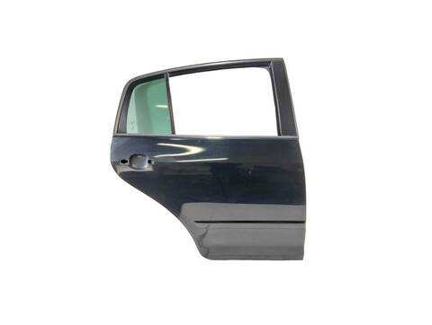 Foto 3ª: Puerta Trasera Derecha Volkswagen Golf TRENDLINE 1 TDI 105CV (2005)