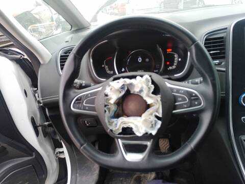 Foto 4ª: Volante Renault Scenic ZEN 150CV 110KW IV [R9N A4] (2019)
