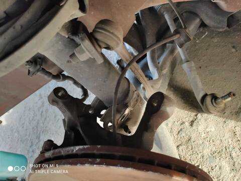 Foto 2ª: Mangueta Delantera Izquierda Ford B Max TREND 101CV 74KW (2012)