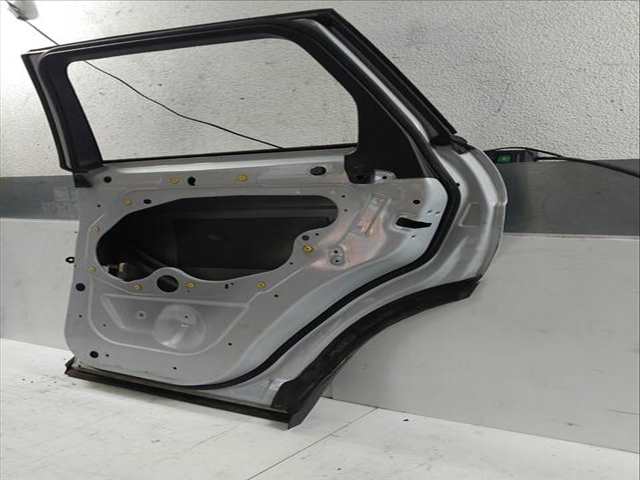 Foto 3ª: Puerta Trasera Derecha Land Rover Range 150 CV 110KW [204DTD AJ20D4]