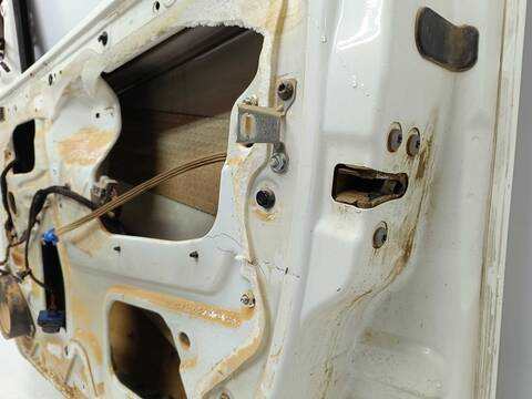 Foto 2ª: Puerta Delantera Derecha Citroen Nemo SX 68CV 50KW [D8HS] (2010)