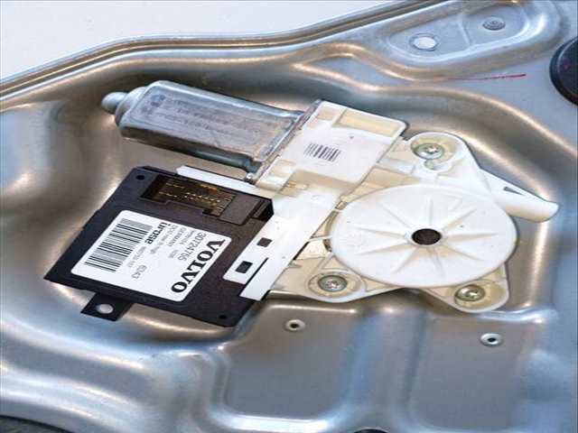 Foto 2ª: Elevalunas Manual Trasero Izquierdo Volvo V50 2.0 D KINETIC 136CV