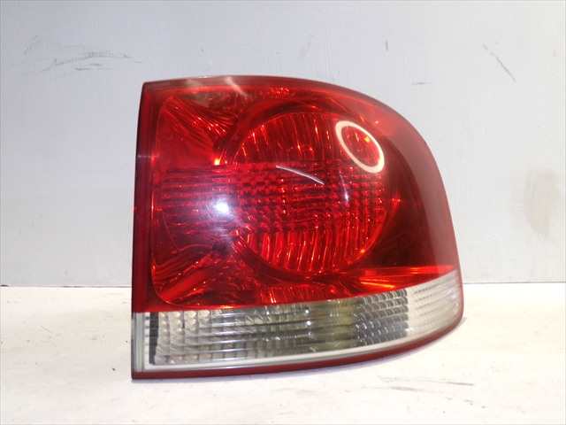 Piloto Trasero Derecho Volkswagen Touareg 5.0 TDI V10 2002-2010