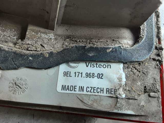 Foto 3ª: Piloto Trasero Derecho Ford Transit 2.2 TDCI100CV [CYFB] (2012)