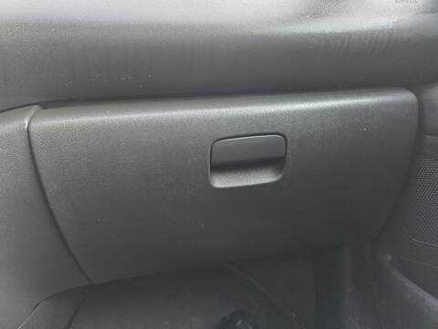 Foto 1ª: Guantera Peugeot 5008 ACCESS 120CV 88KW (2016)