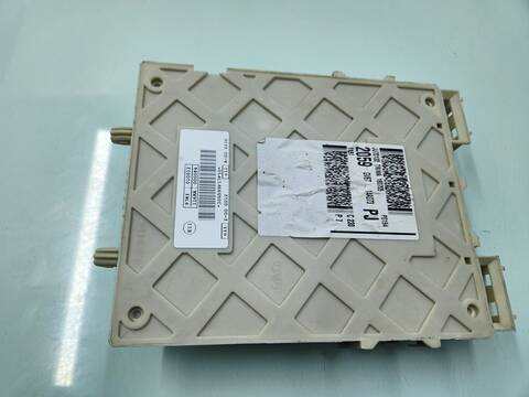 Foto 2ª: Caja Reles Fusibles Ford Kuga TREND 120CV 88KW [BNMC] (2018)