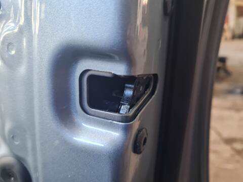 Foto 1ª: Cerradura Puerta Delantera Derecha Volkswagen Passat R-LINE 4 MOTION 193CV [DXNB] (2024)