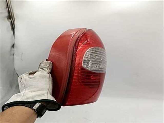 Foto 2ª: Piloto Trasero Derecho Citroen Xsara 2.0 HDI EXCLUSIVE [2.0 LTR. - 66 KW HDI CAT (RHY - DW10TD)] [RHY / DW10TD]