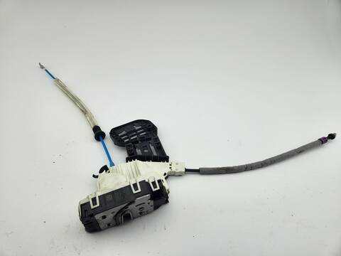 Foto 1ª: Cerradura Puerta Trasera Derecha Mercedes Clase B 150 B 180 CDI 246.212) 109CV 80KW [K9K] (2016)
