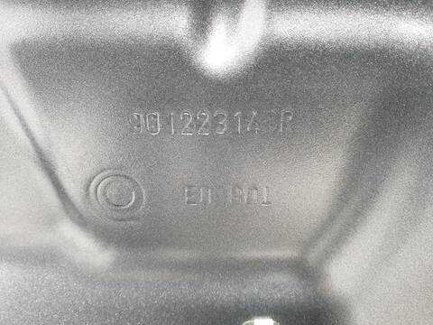 Foto 3ª: Portón Dacia Sandero STEPWAY ESSENTIAL (2022)