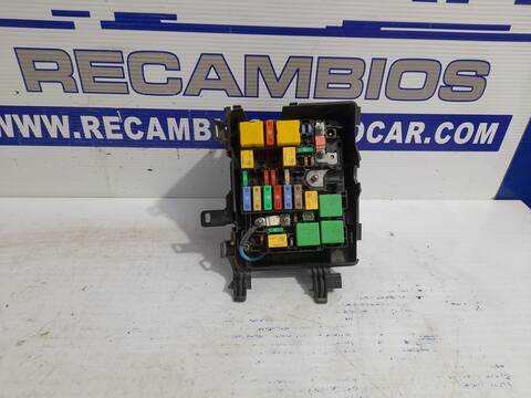 Caja Reles Fusibles Peugeot Expert 1.6 BLUE-HDI FAP 95CV 70KW FURGON