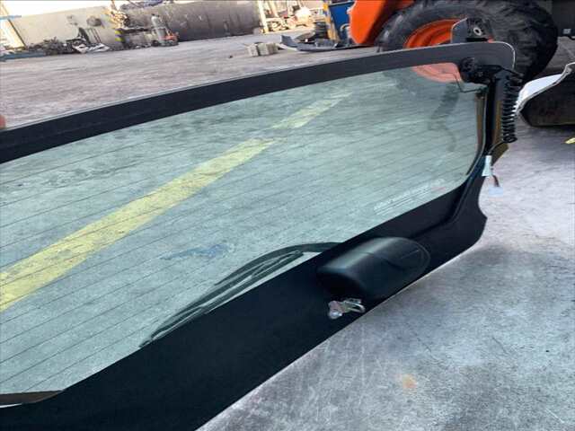 Foto 3ª: Portón Toyota Aygo 1.0 12V 68CV/50KW 0CV [1KRFE] (2013)