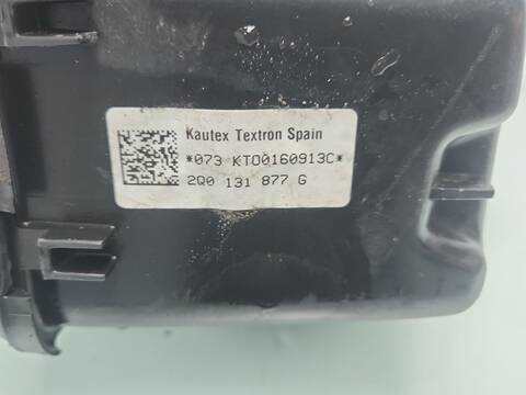 Foto 4ª: Deposito AdBlue Volkswagen Polo ADVANCE 95CV 70KW [DGT] (2020)