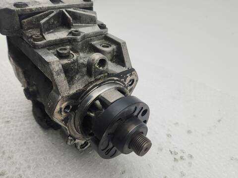 Foto 3ª: Bomba Inyeccion Ford Transit FT 350 2.4 125CV 92KW CAJA CERRADA [D0FA] (2003)