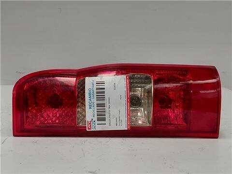 Foto 1ª: Piloto Trasero Derecho Ford Transit 2.2 TDCI 140CV 103KW FURGON [PGFA] (2009)