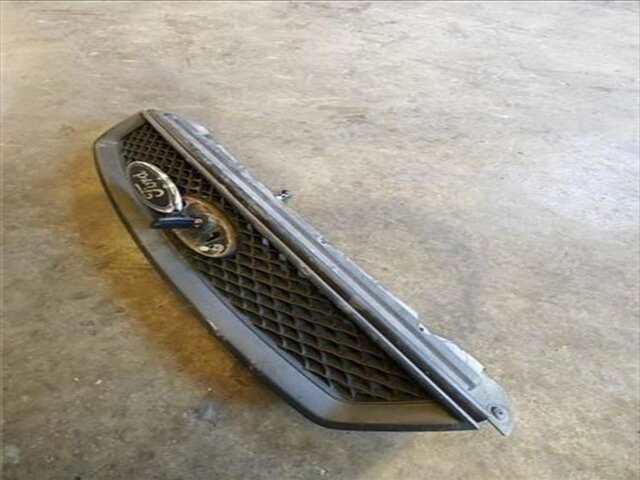 Foto 2ª: Rejilla Delantera Ford Focus 1.6 TREND [1.6 LTR. - 80 KW TDCI CAT] [G8DA]