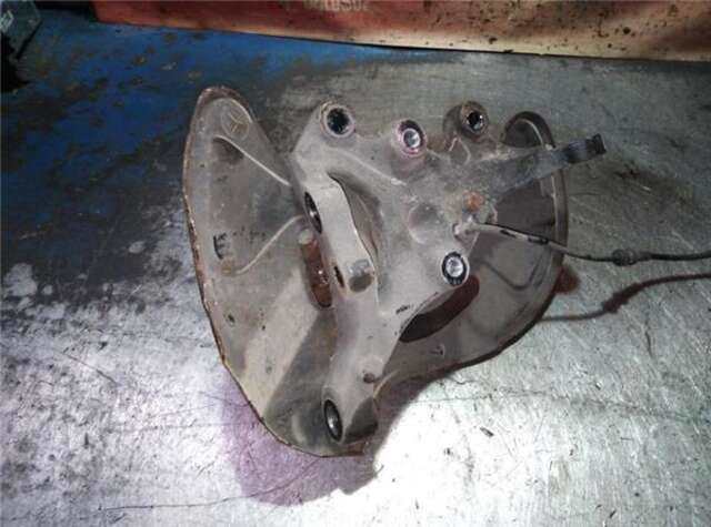 Foto 2ª: Mangueta Delantera Izquierda Mercedes Clase C 160 1.8 C 180 COMPRESSOR (203.746) [1.8 LTR. - 105 KW CAT] [M 271.946]
