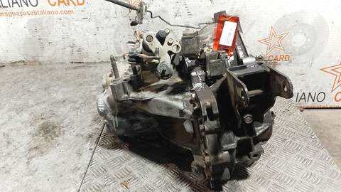 Foto 4ª: Caja Cambios Mitsubishi Galant 2000 TD GLS A) BERLINA 90CV 66KW [4D68T] (1998)